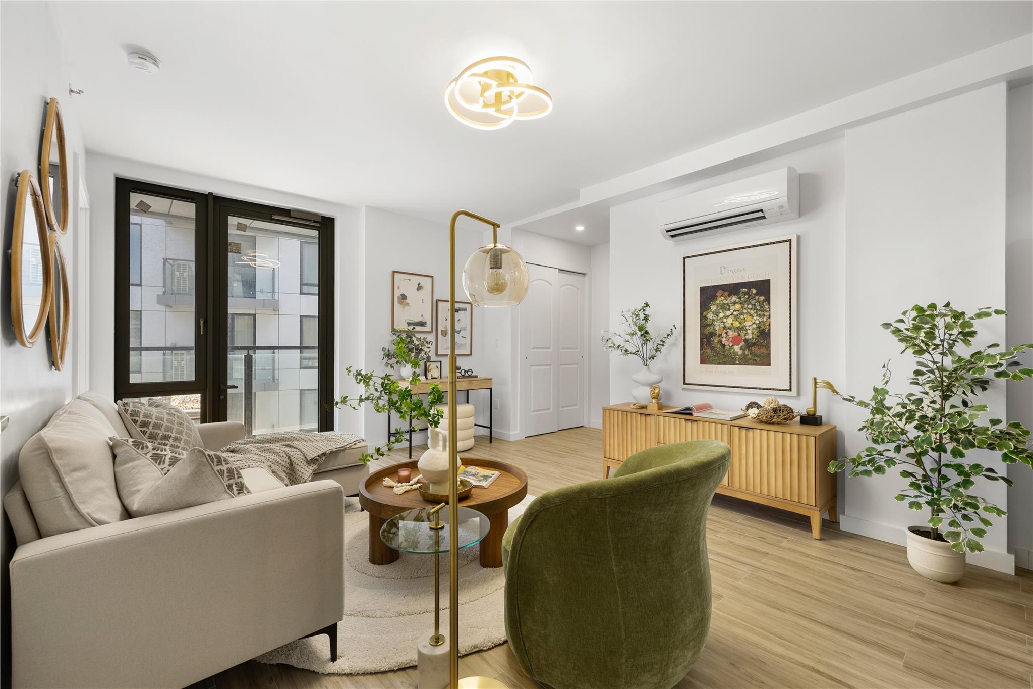 70-65 Queens Boulevard 3m Property Photo 4