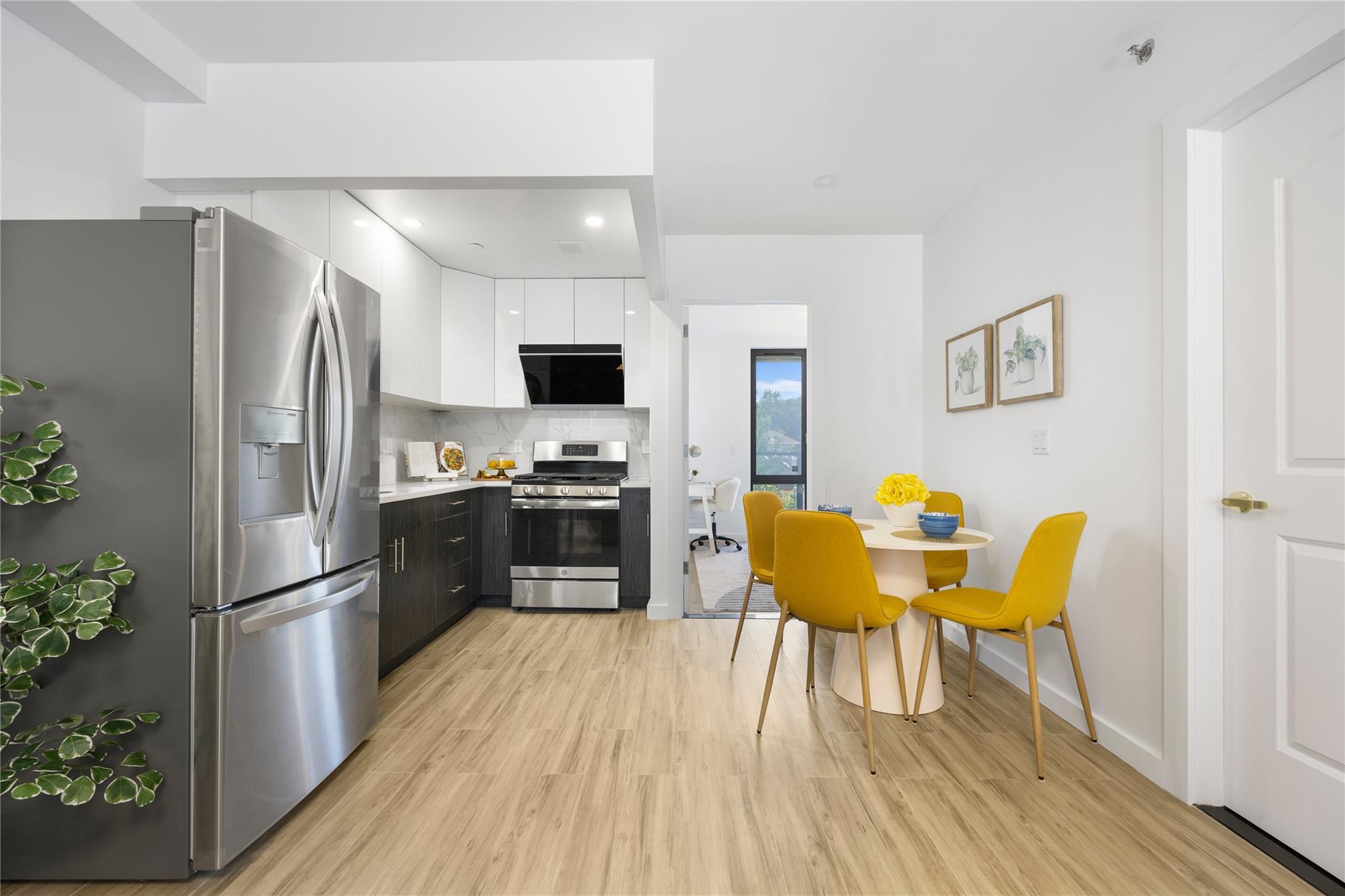 70-65 Queens Boulevard 3m Property Photo 6