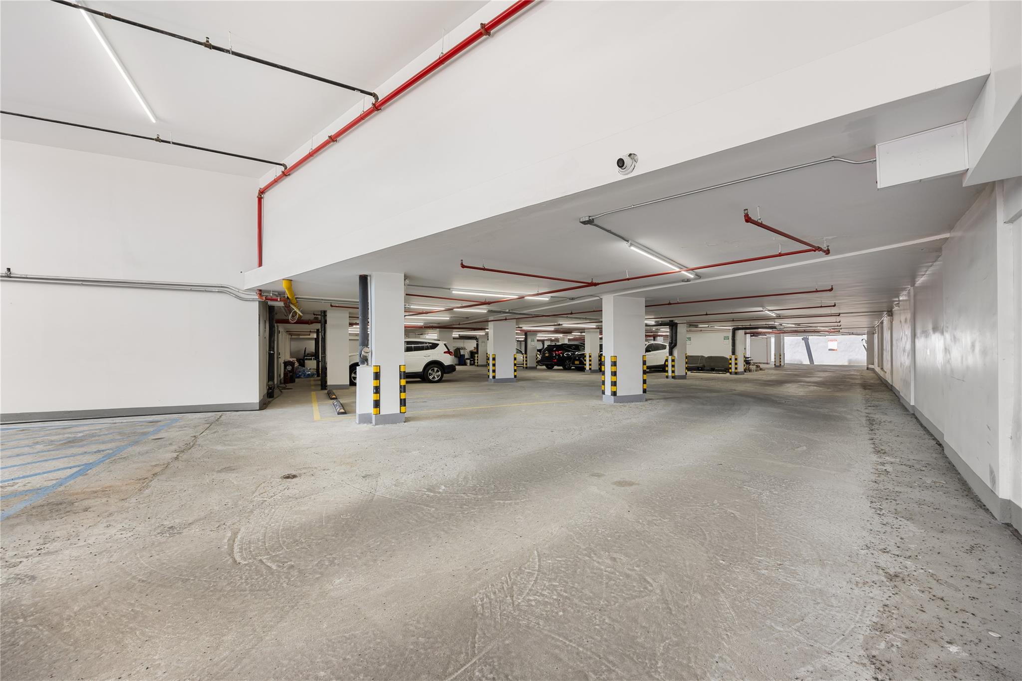 70-65 Queens Boulevard 3m Property Photo 16