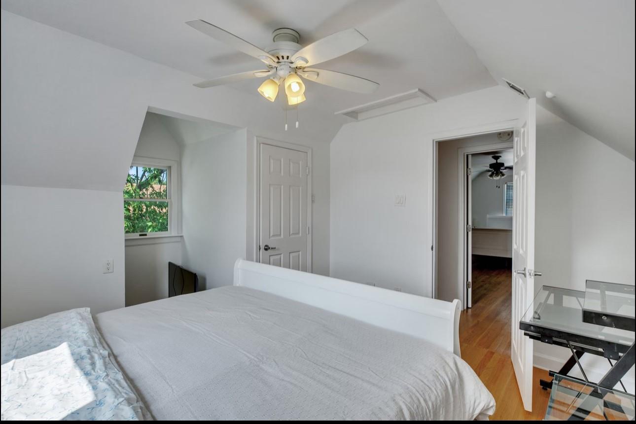 556 N 12 Street Property Photo 13