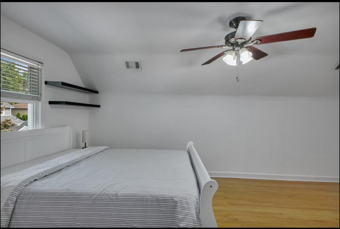 556 N 12 Street Property Photo 15