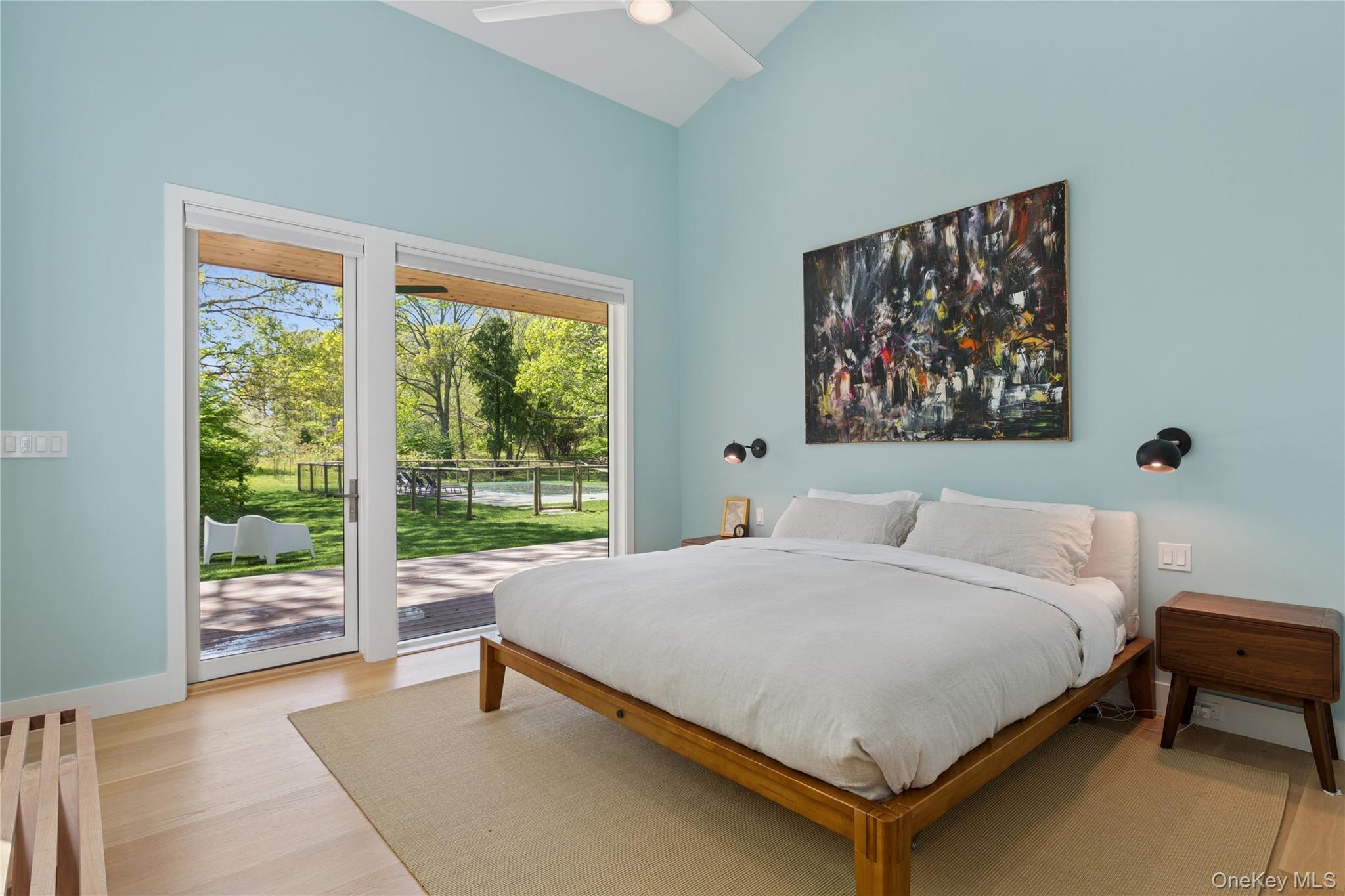 6710 Soundview Avenue Property Photo 20