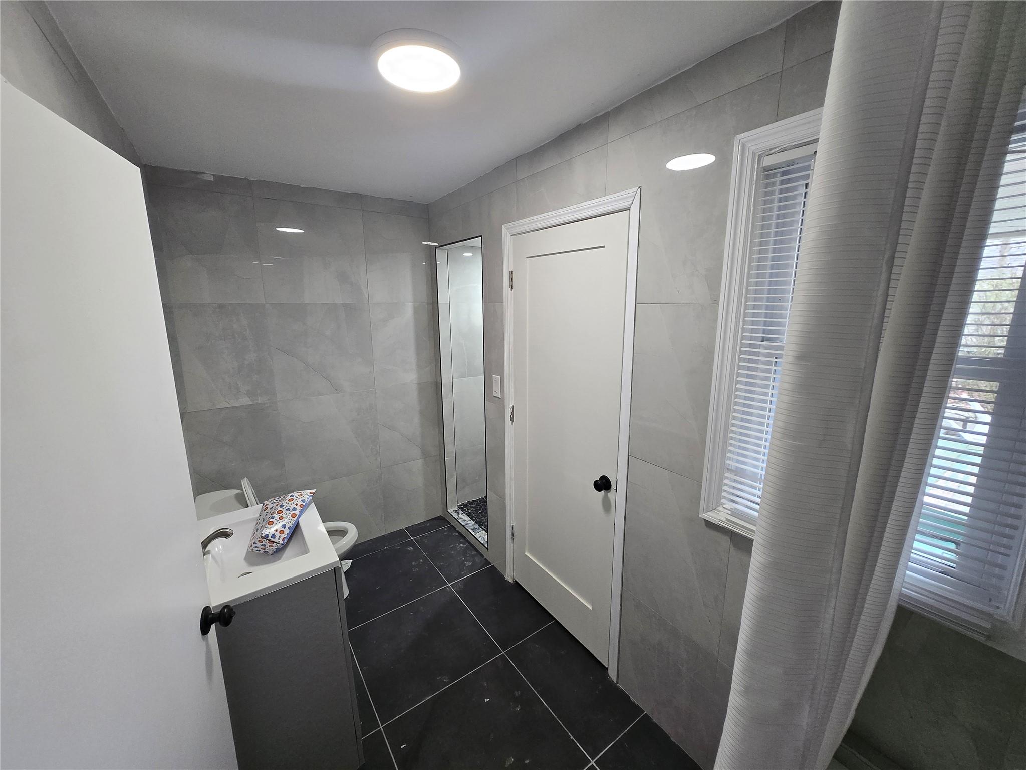 5 Highland Drive Property Photo 8