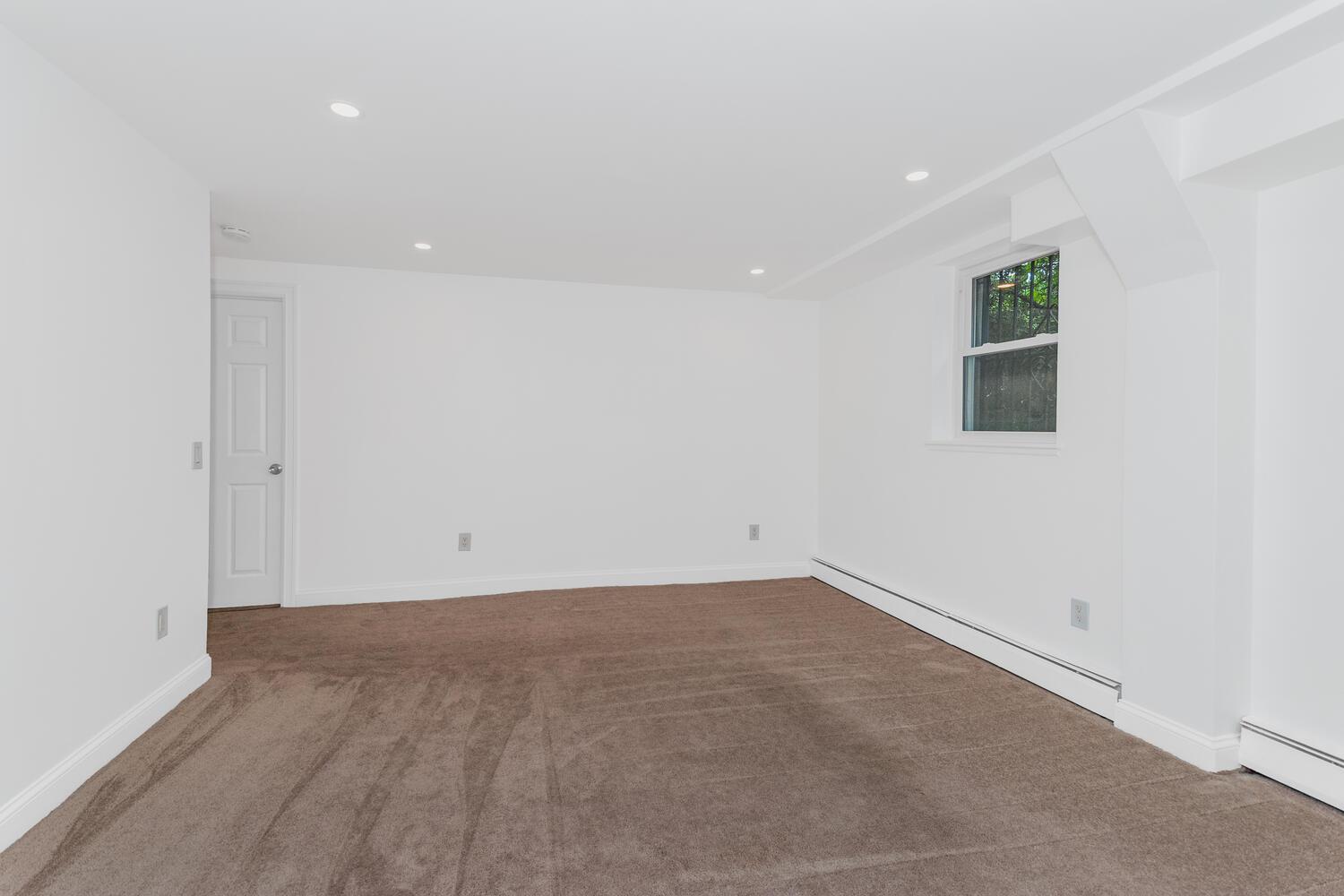 2 Bryn Mawr Place Gr Level Property Photo 9