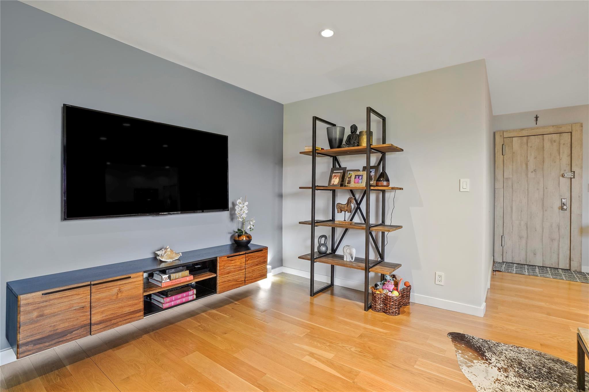 5221 65th Place 6n Property Photo 11