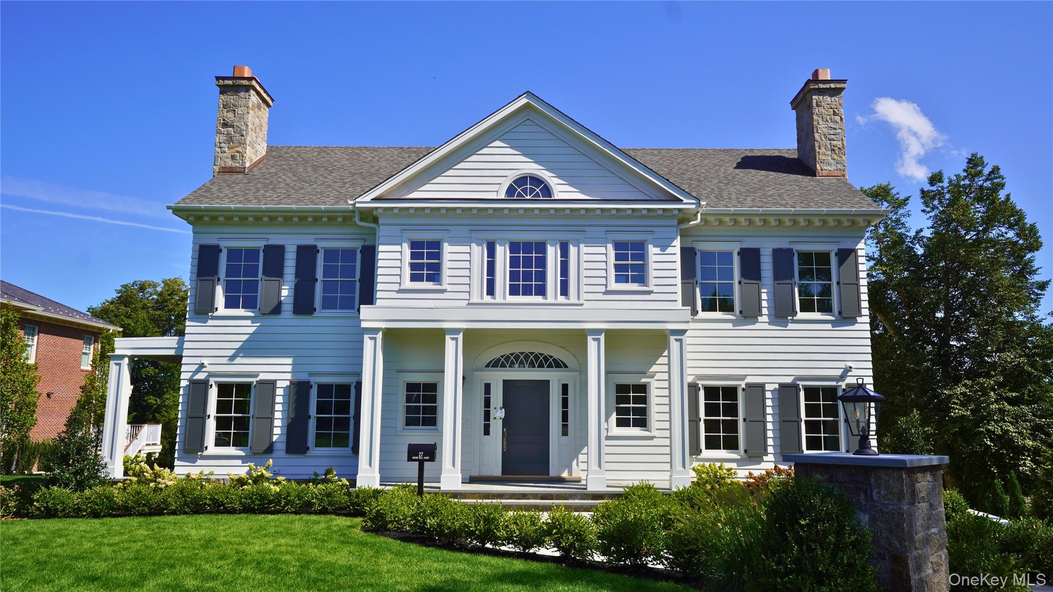 27 Round Hill Court Property Photo 1