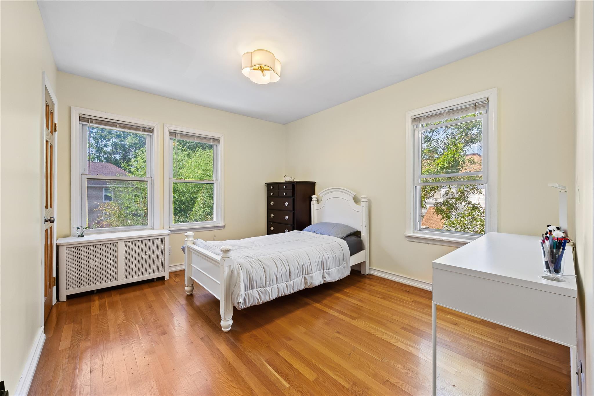 47-18 163 Street Property Photo 18