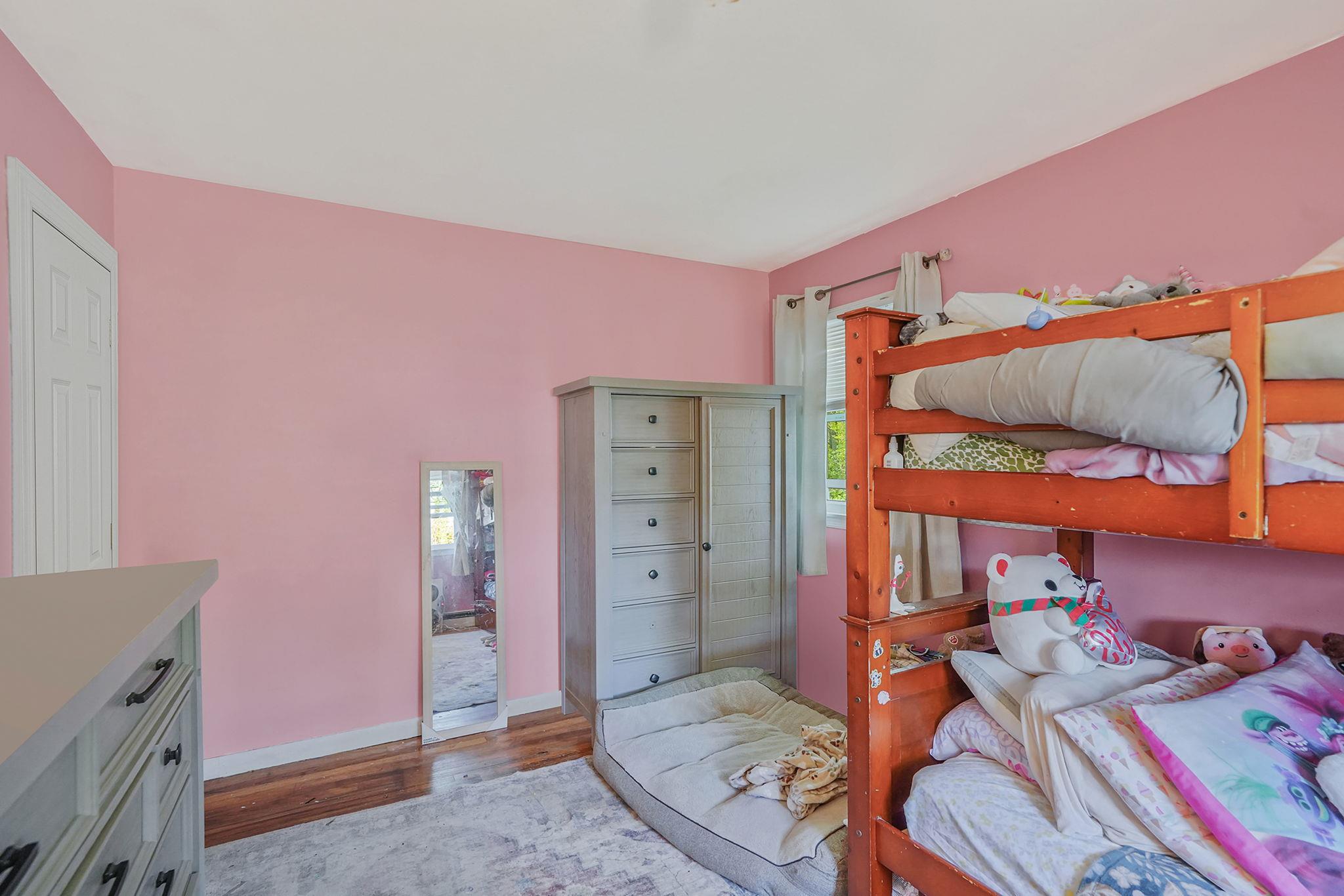 210 Oakdale Bohemia Road Property Photo 19
