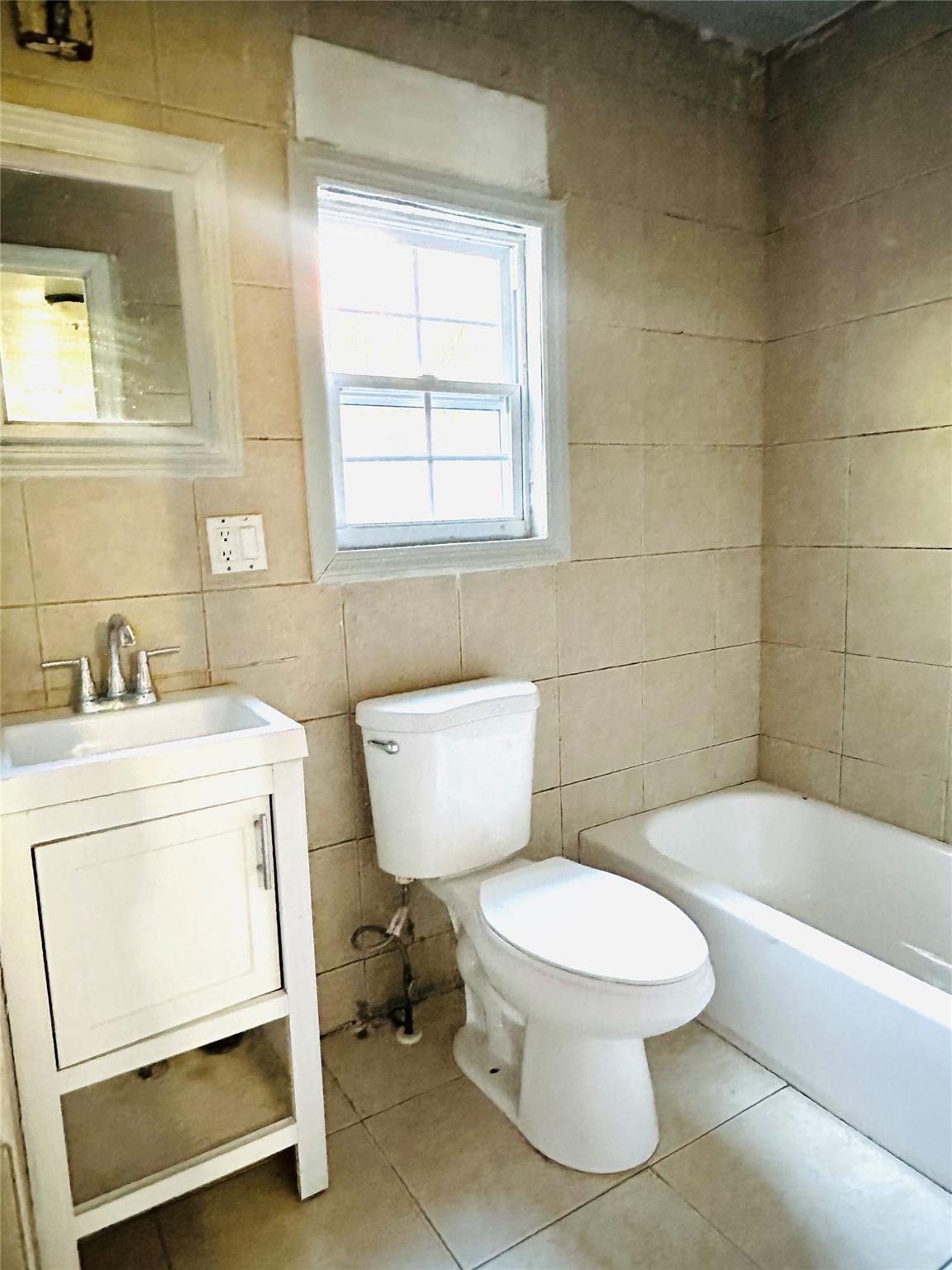 31 Pine Street 25 Property Photo 4
