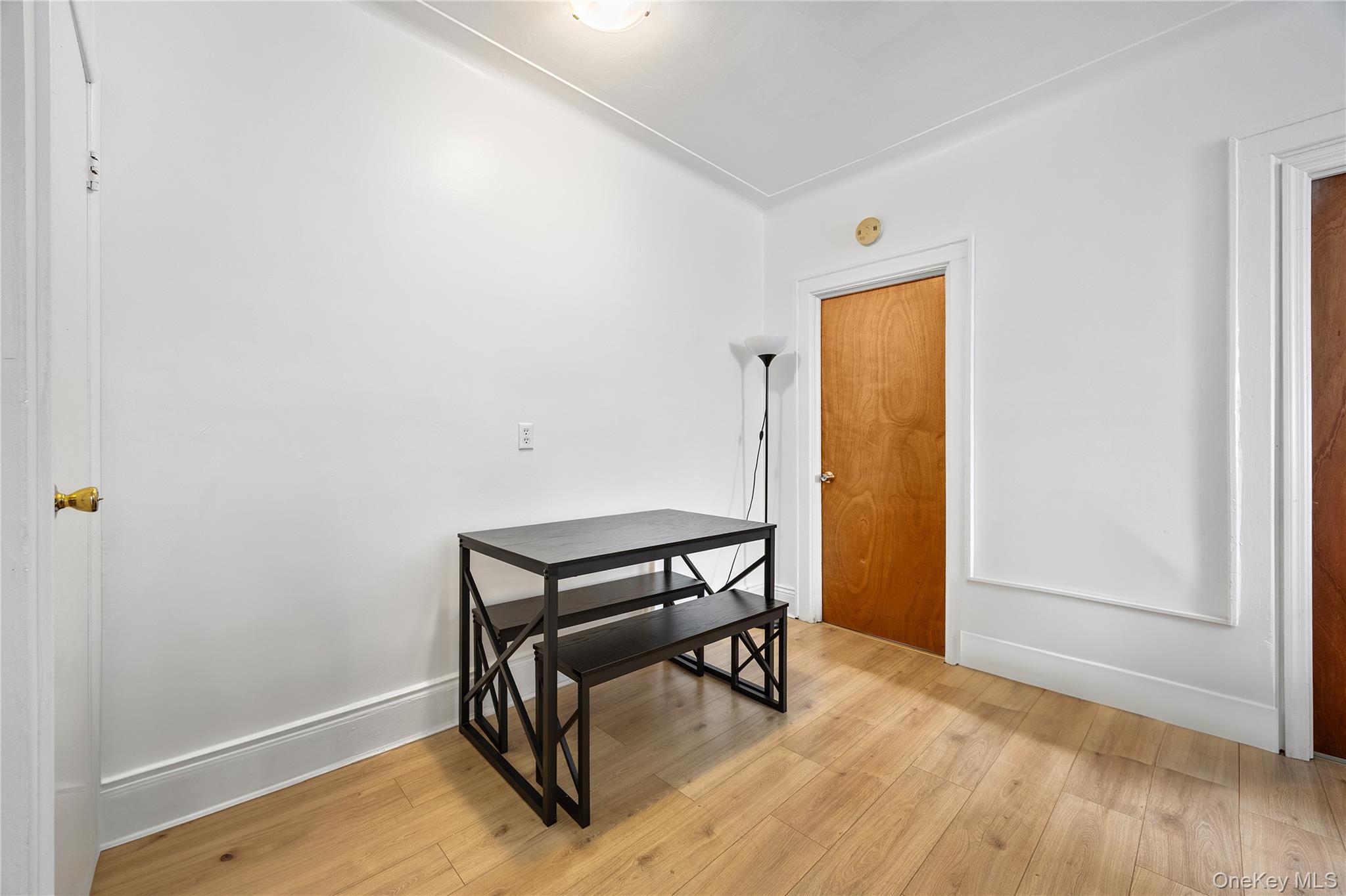152-26/28 Northern Boulevard Property Photo 5
