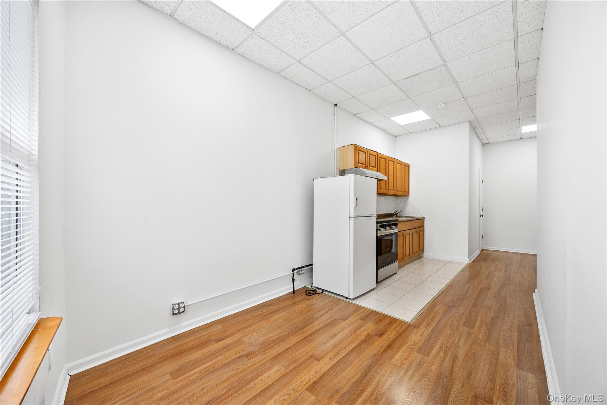 152-26/28 Northern Boulevard Property Photo 13