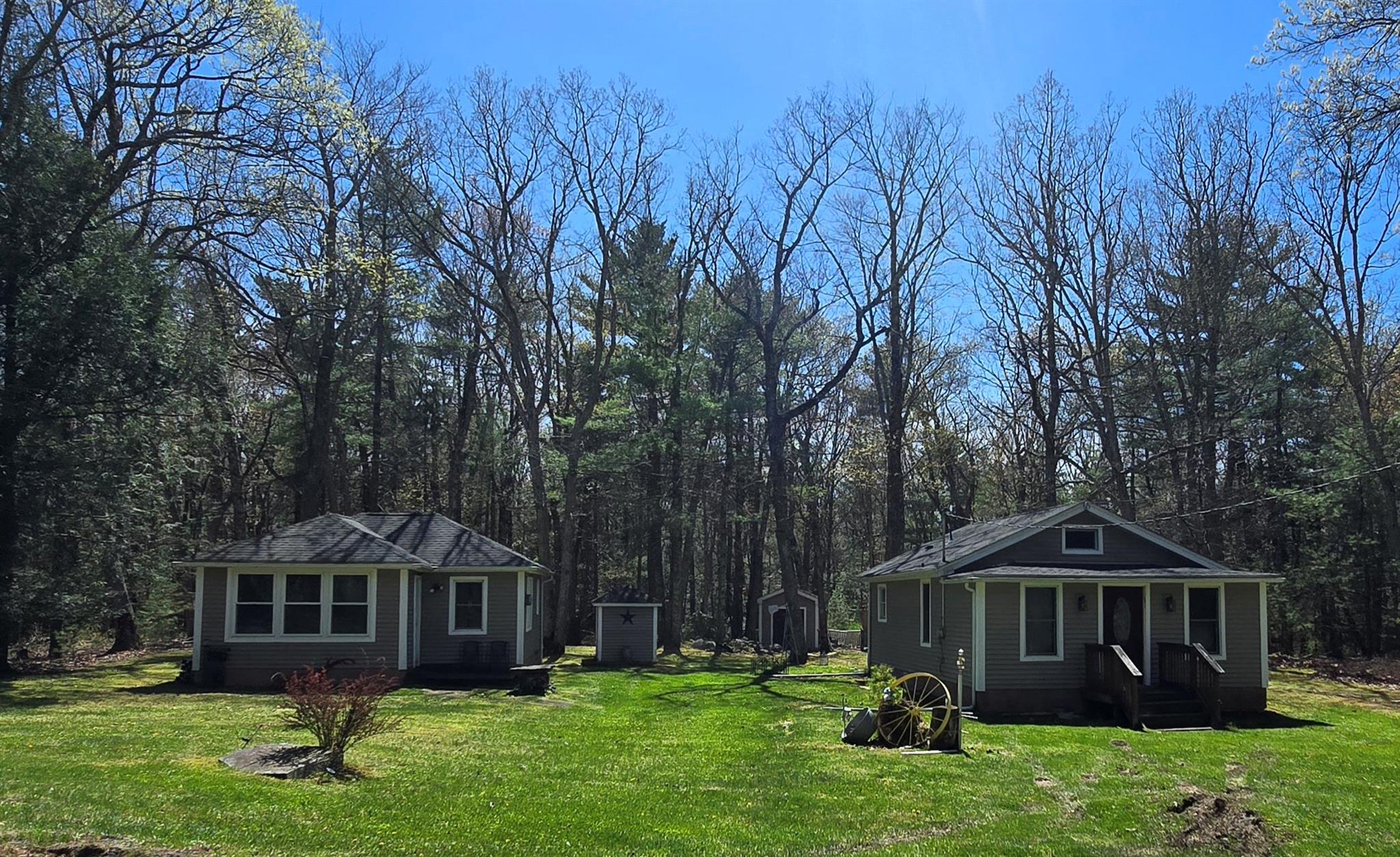 123-125 Little Road Property Photo 1