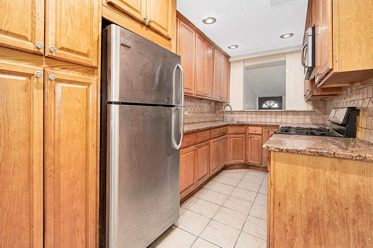 4635 Matilda Avenue Property Photo 10