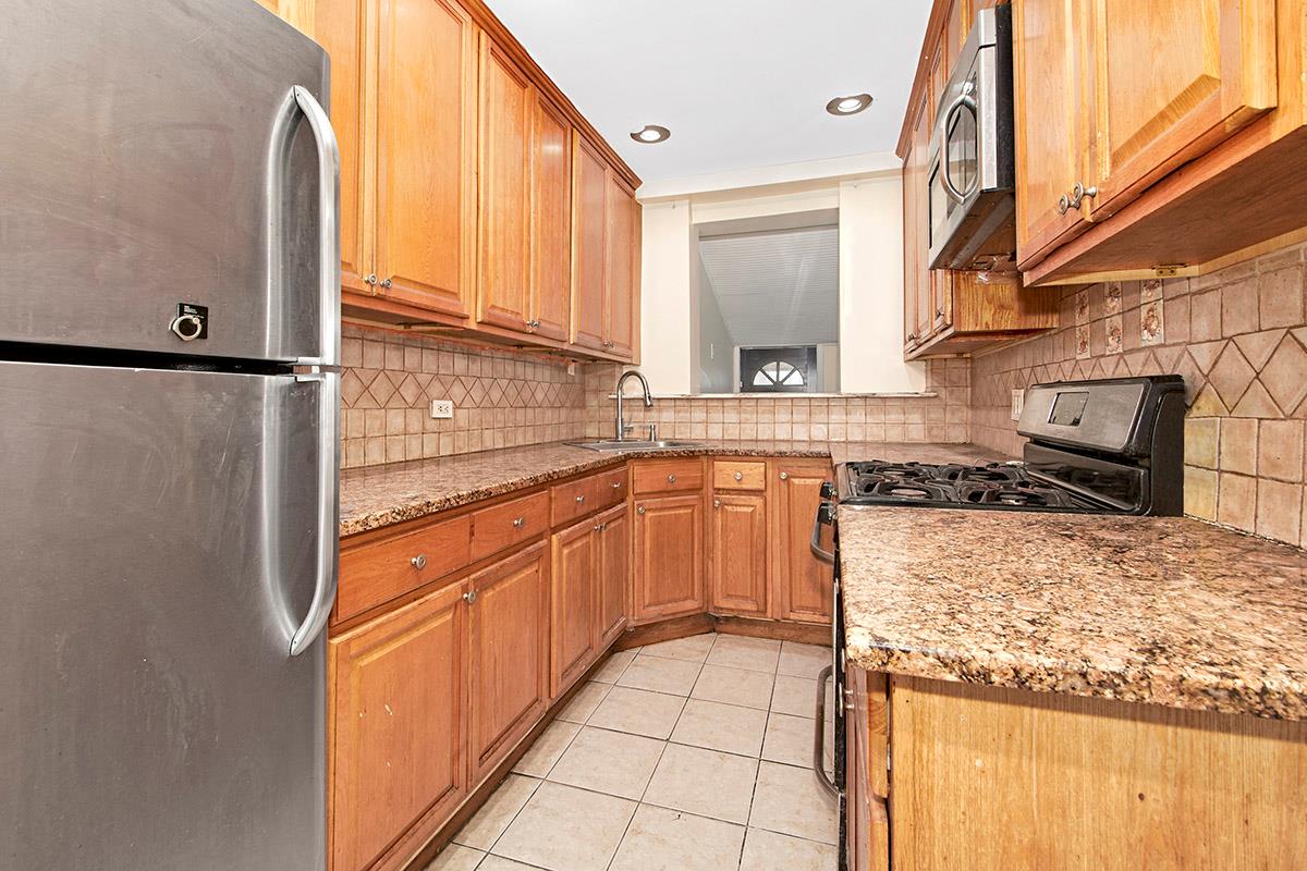 4635 Matilda Avenue Property Photo 11