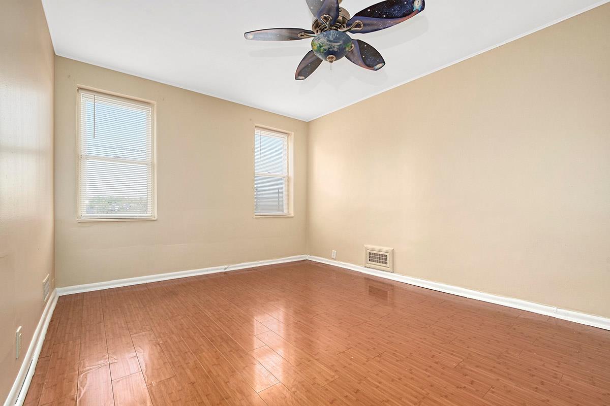 4635 Matilda Avenue Property Photo 14