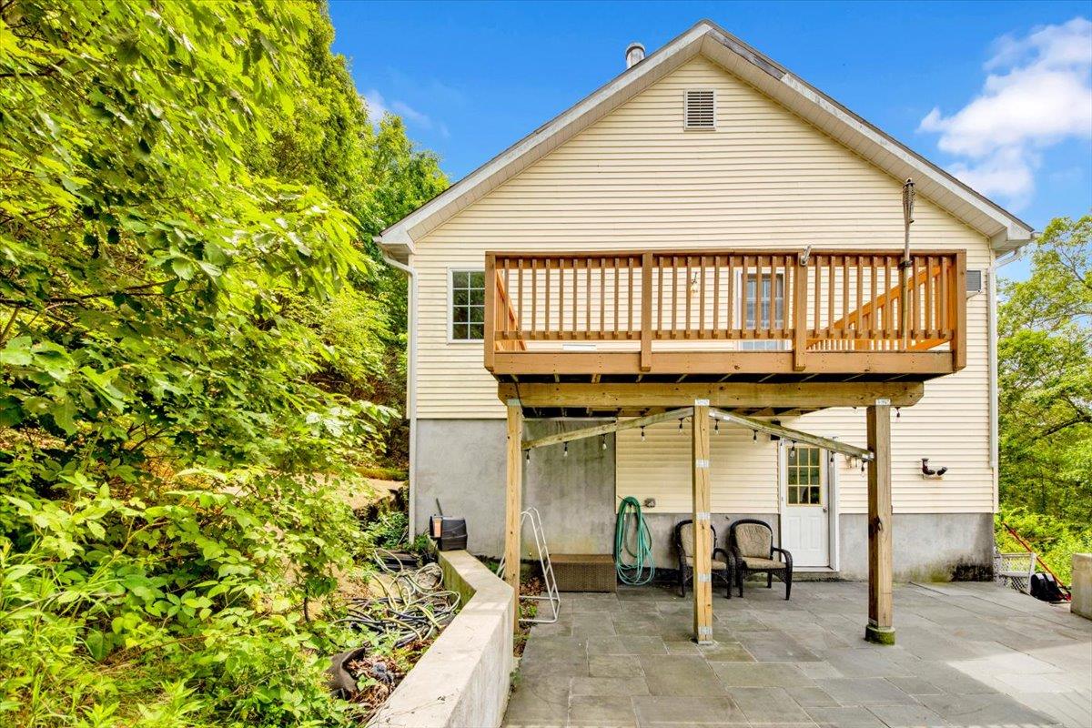 254 Farm To Market Road Property Photo 2