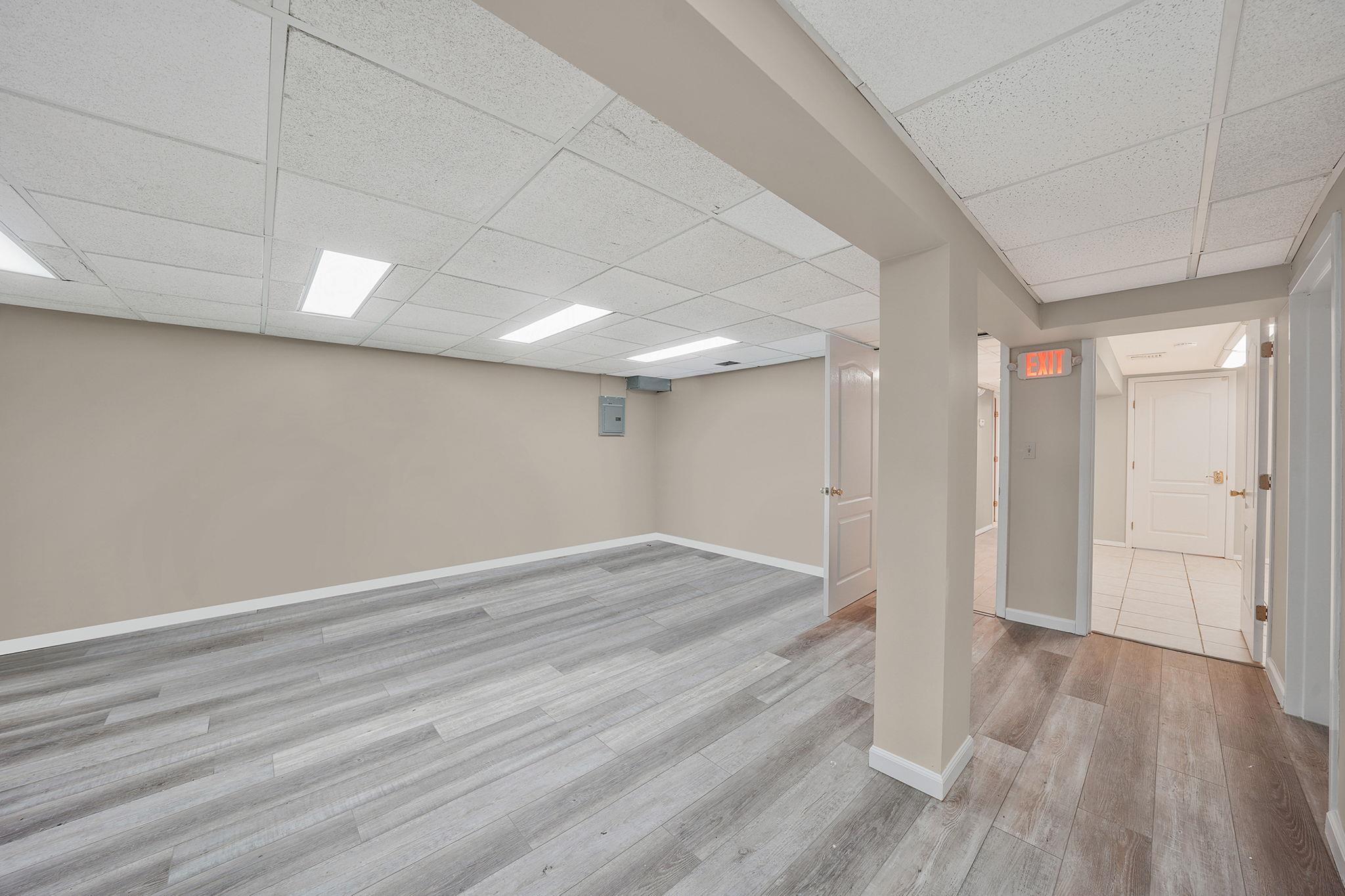 2816 Long Beach Road Property Photo 6