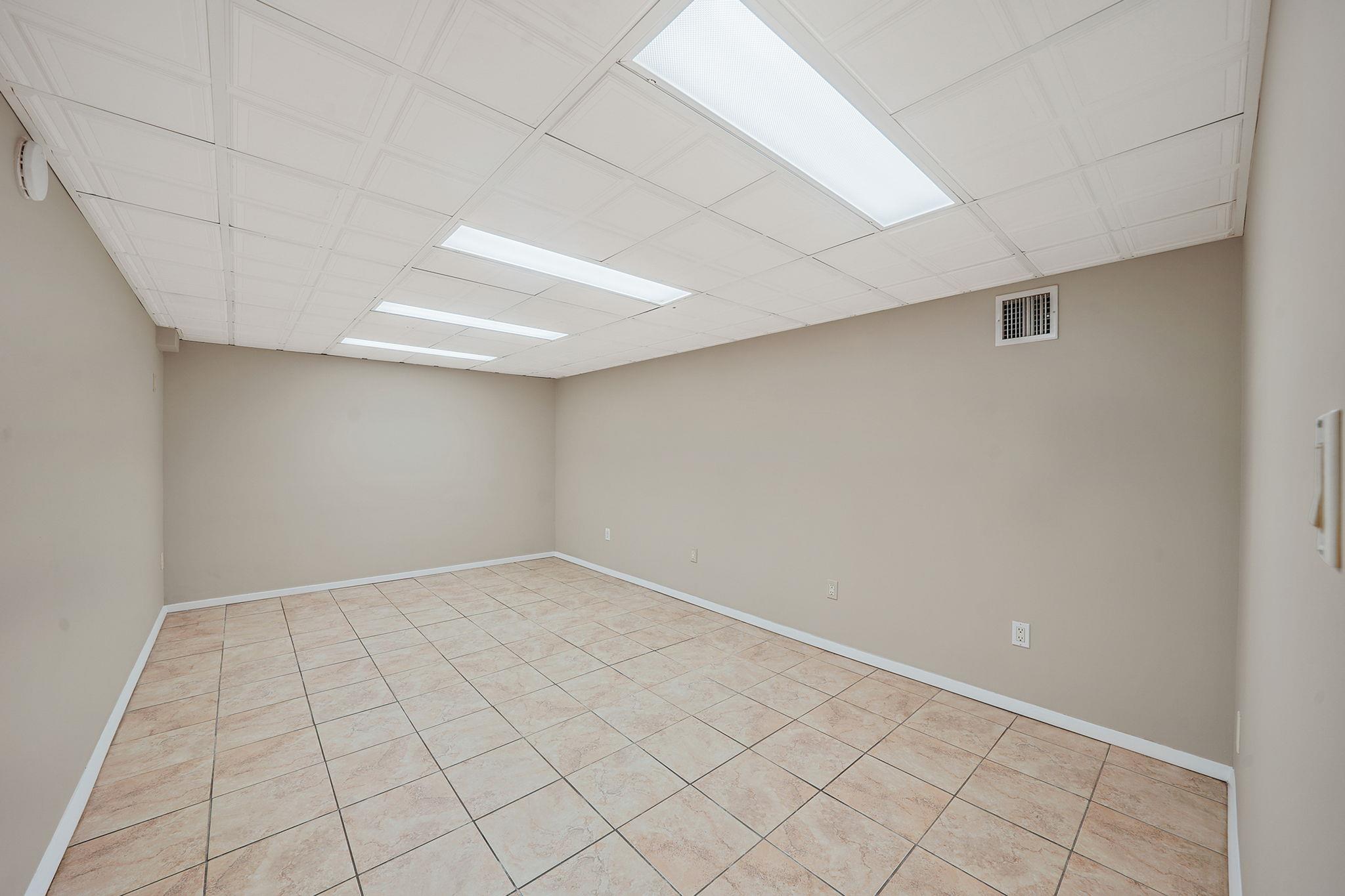 2816 Long Beach Road Property Photo 8