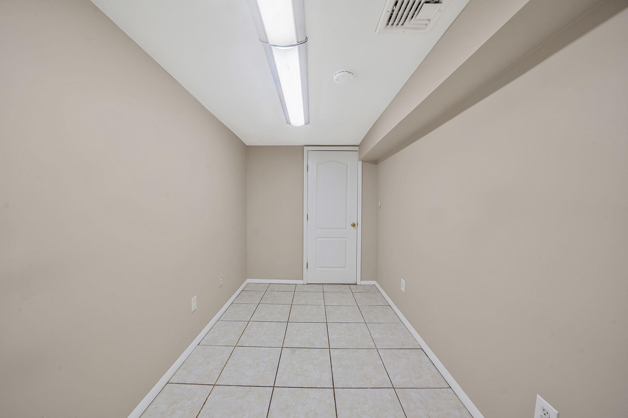 2816 Long Beach Road Property Photo 15