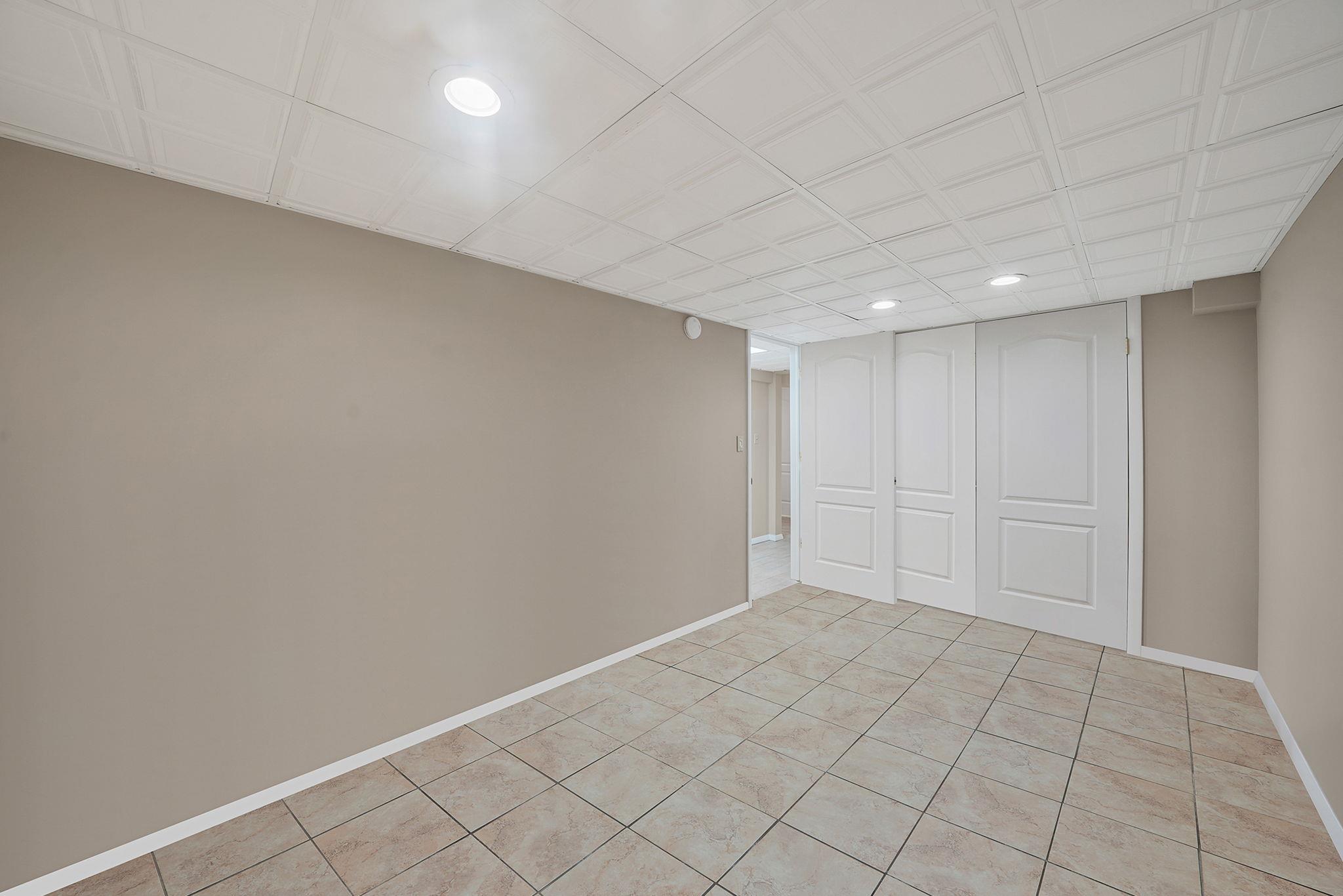 2816 Long Beach Road Property Photo 17