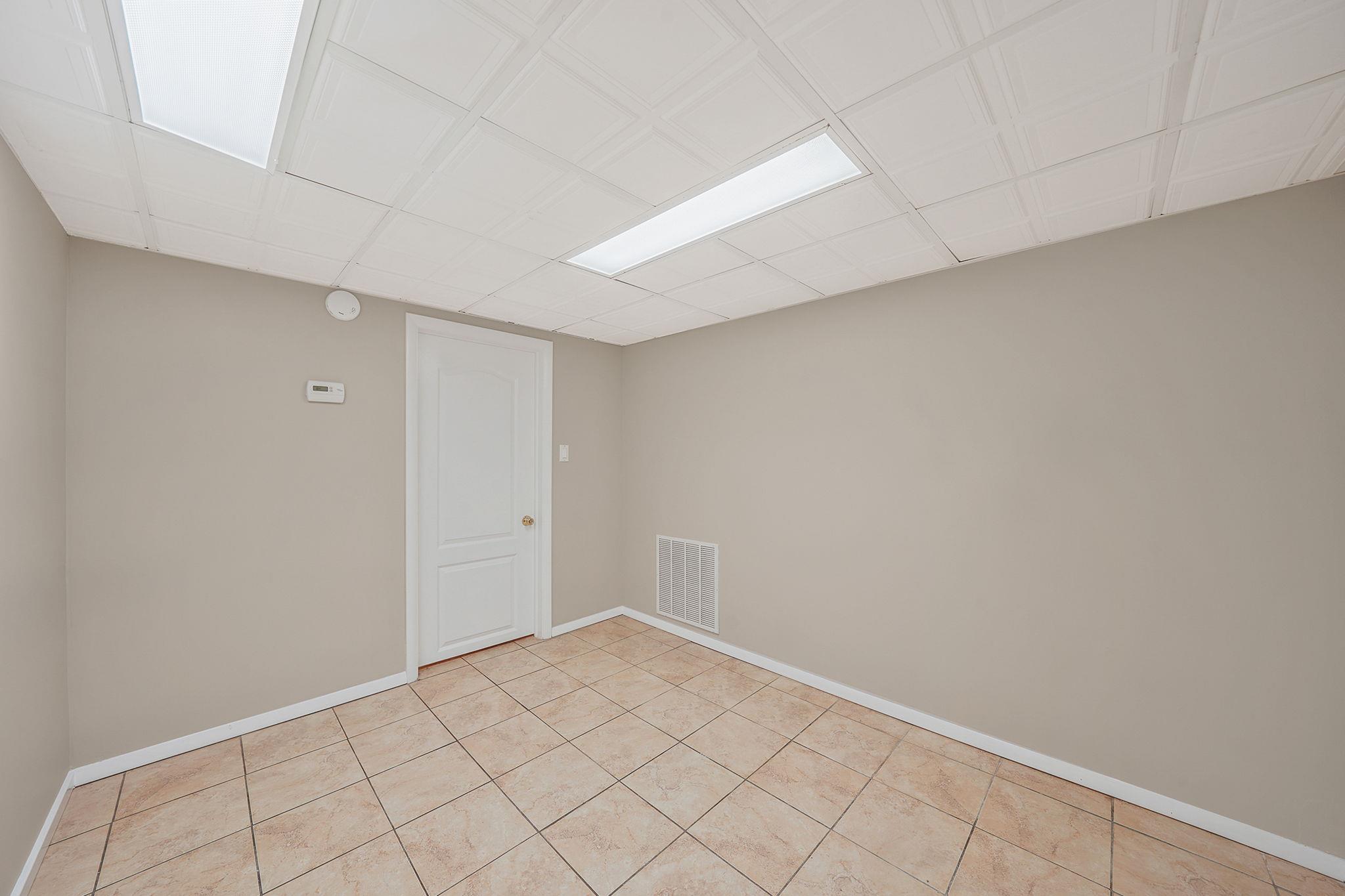 2816 Long Beach Road Property Photo 19