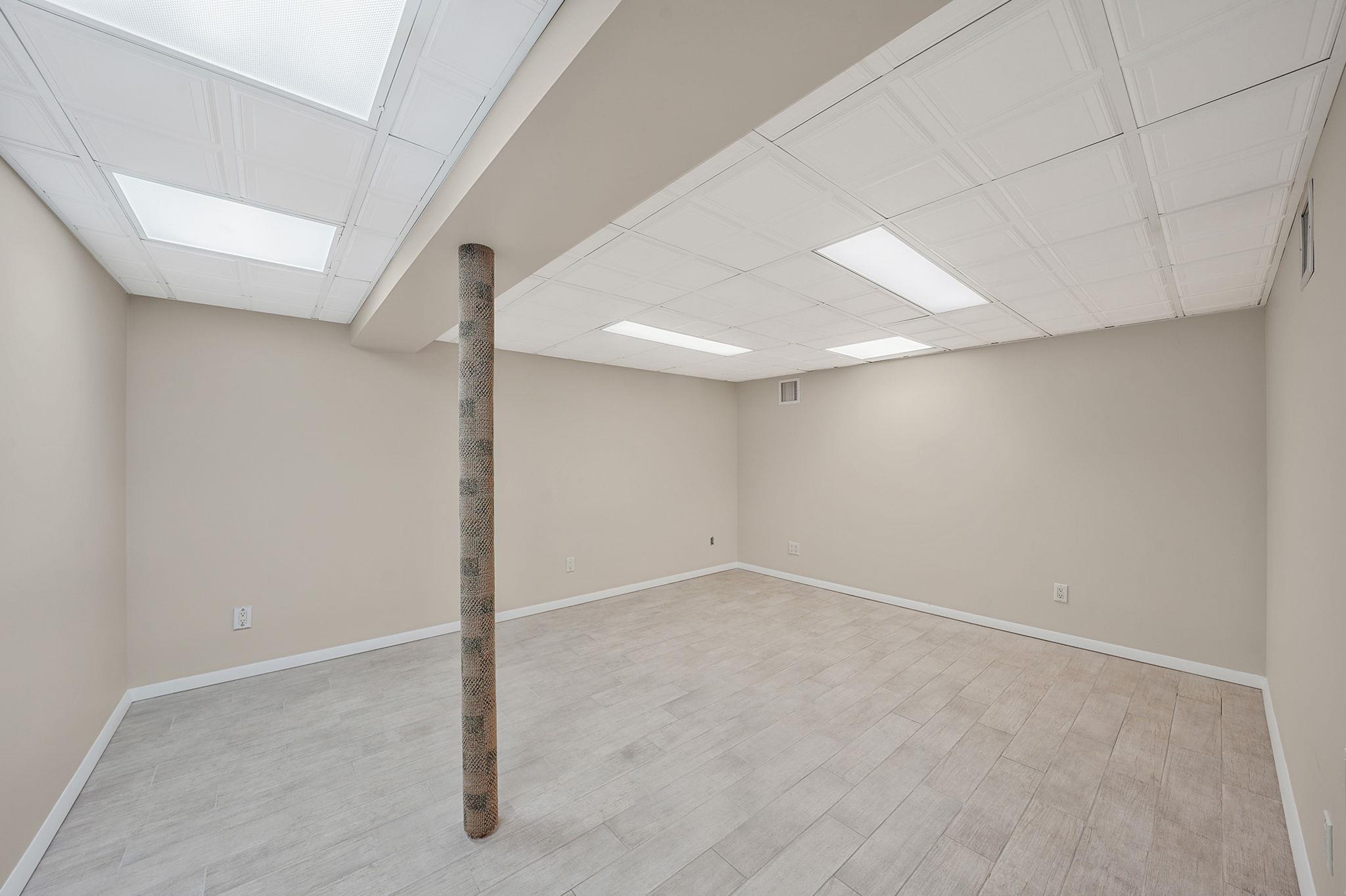 2816 Long Beach Road Property Photo 20