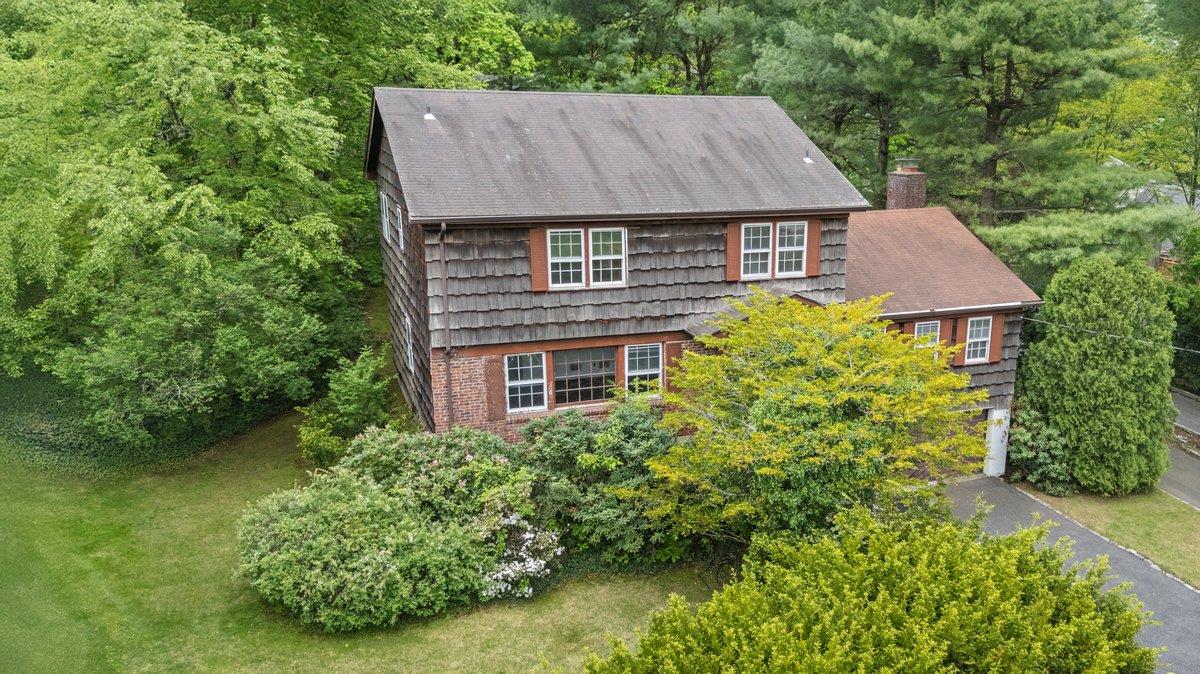 495 Stratton Road Property Photo