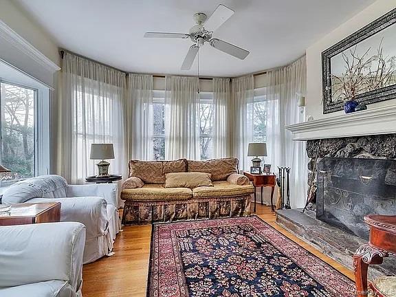 421 Spring Street Property Photo 16