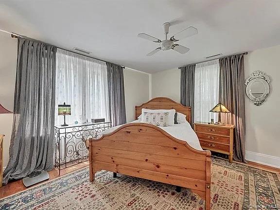 421 Spring Street Property Photo 29