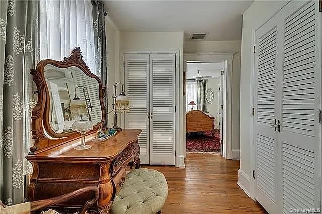 421 Spring Street Property Photo 31