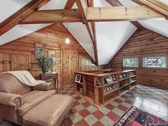 421 Spring Street Property Photo 47
