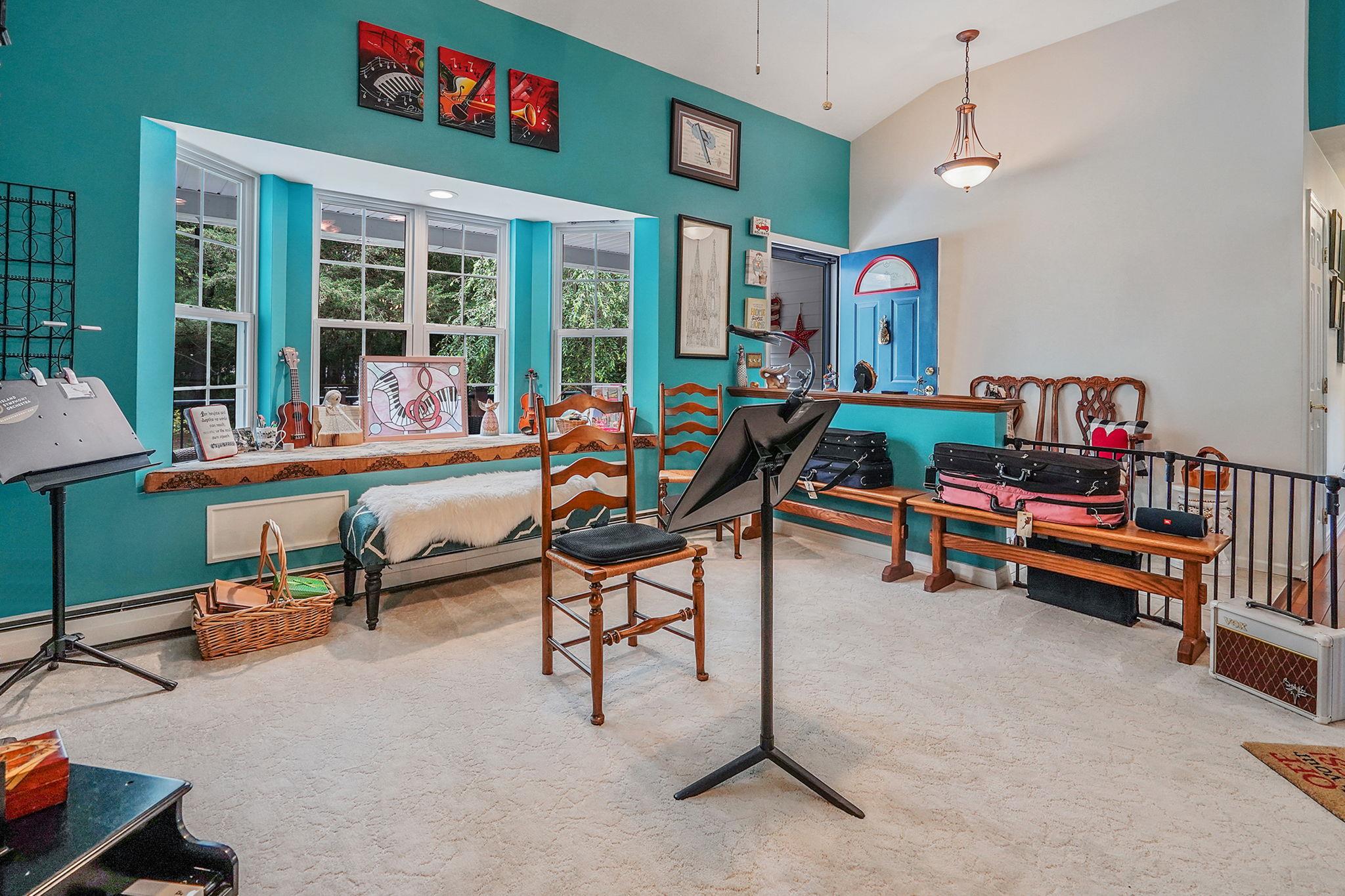 138 Barton Avenue Property Photo 17