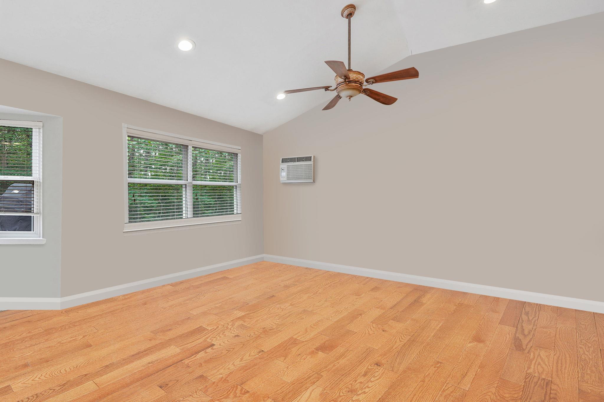 138 Barton Avenue Property Photo 23