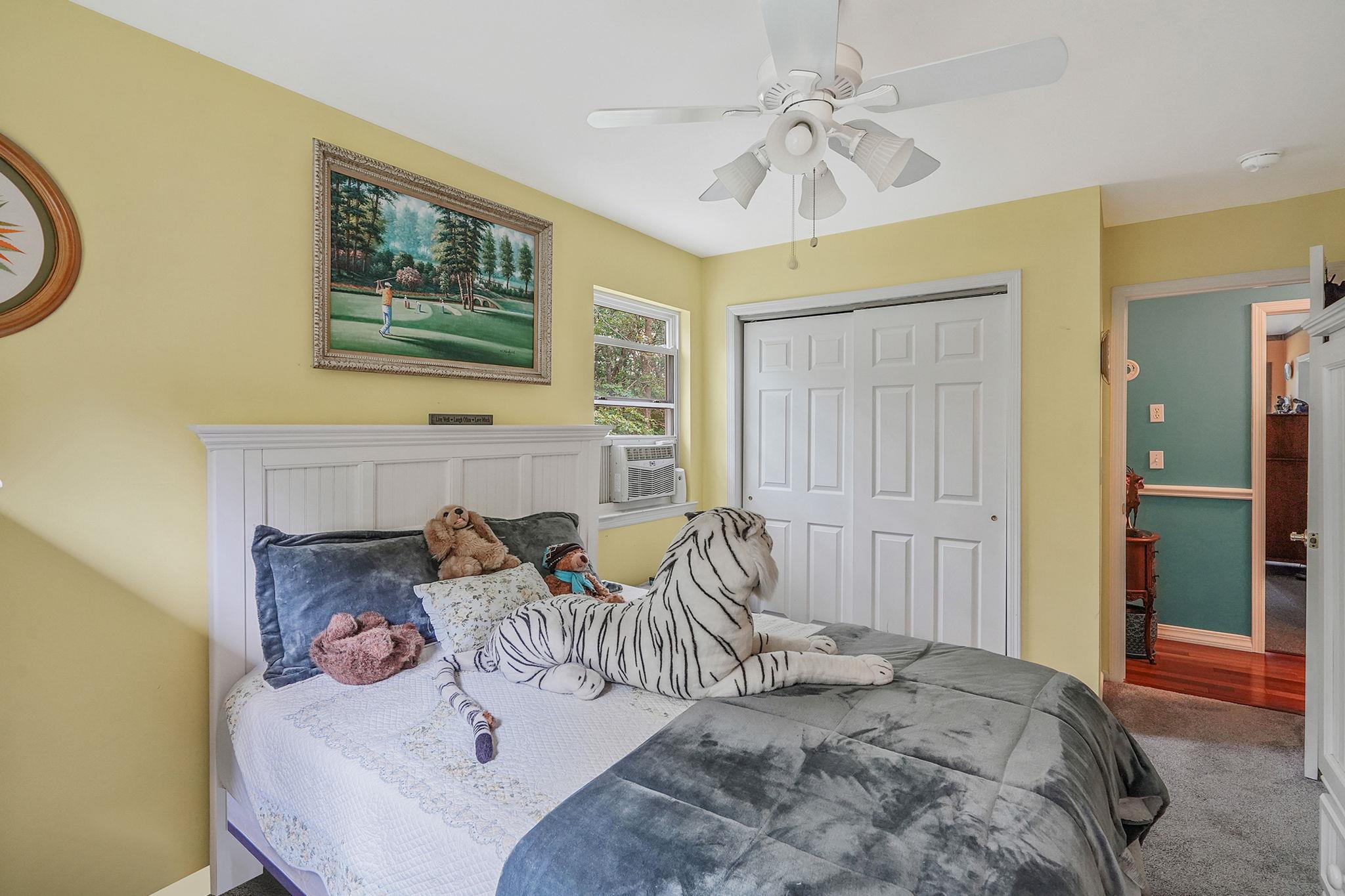 138 Barton Avenue Property Photo 40
