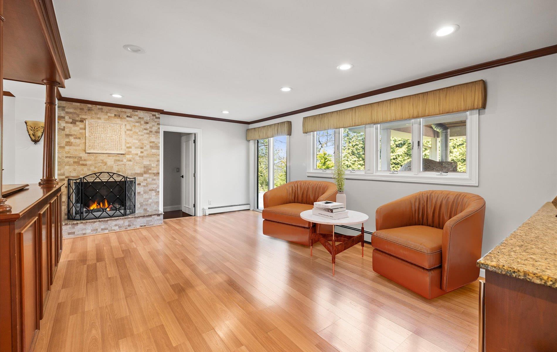 5 Glen Hill Court Property Photo 7