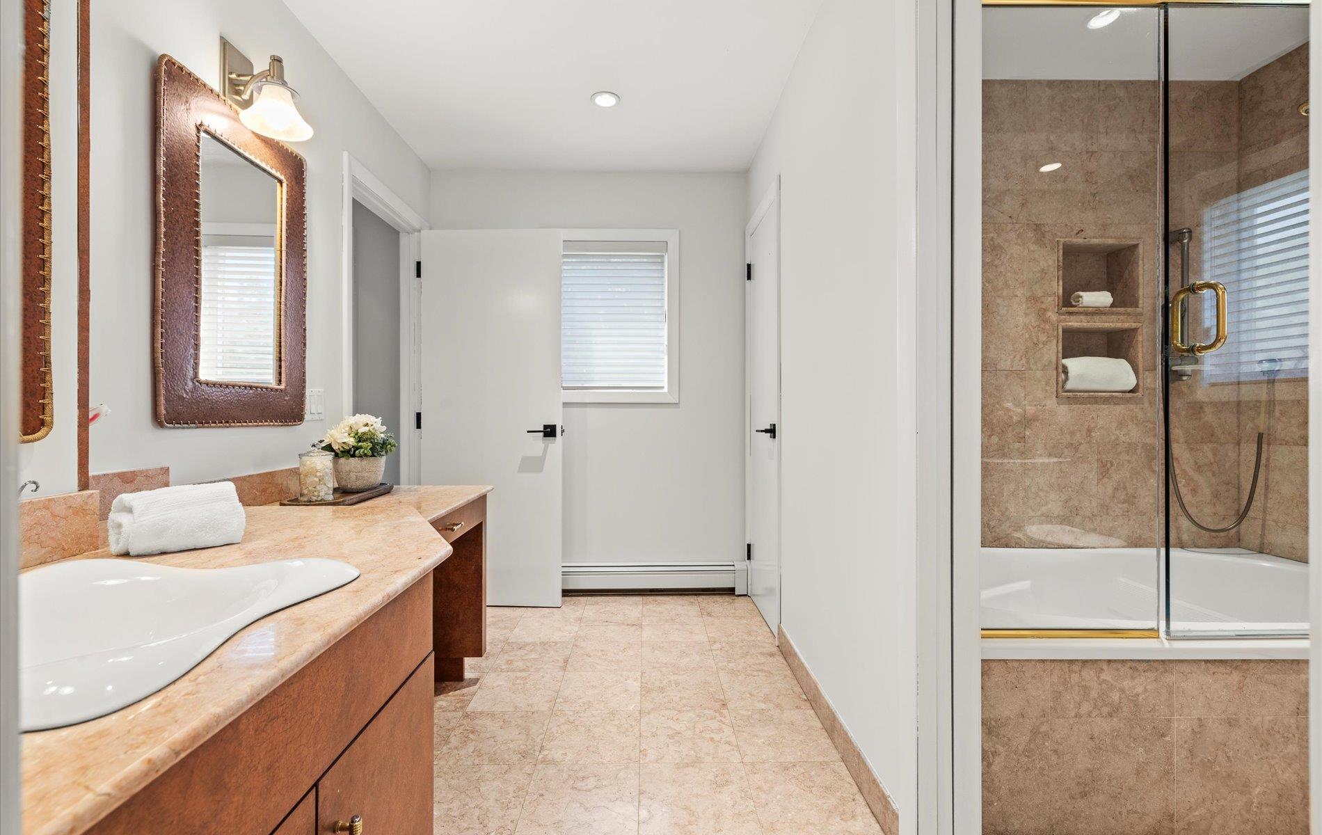 5 Glen Hill Court Property Photo 27