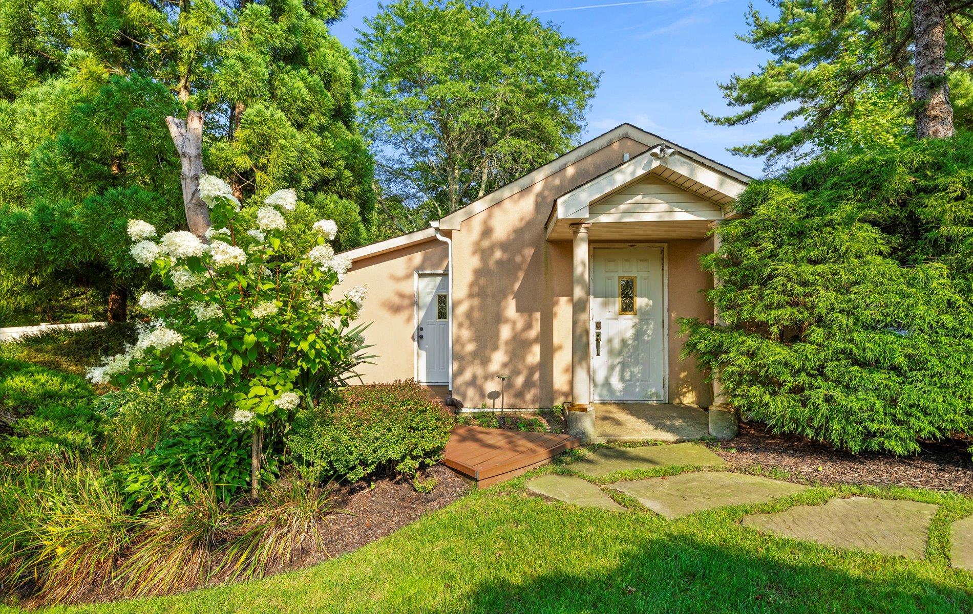 5 Glen Hill Court Property Photo 43