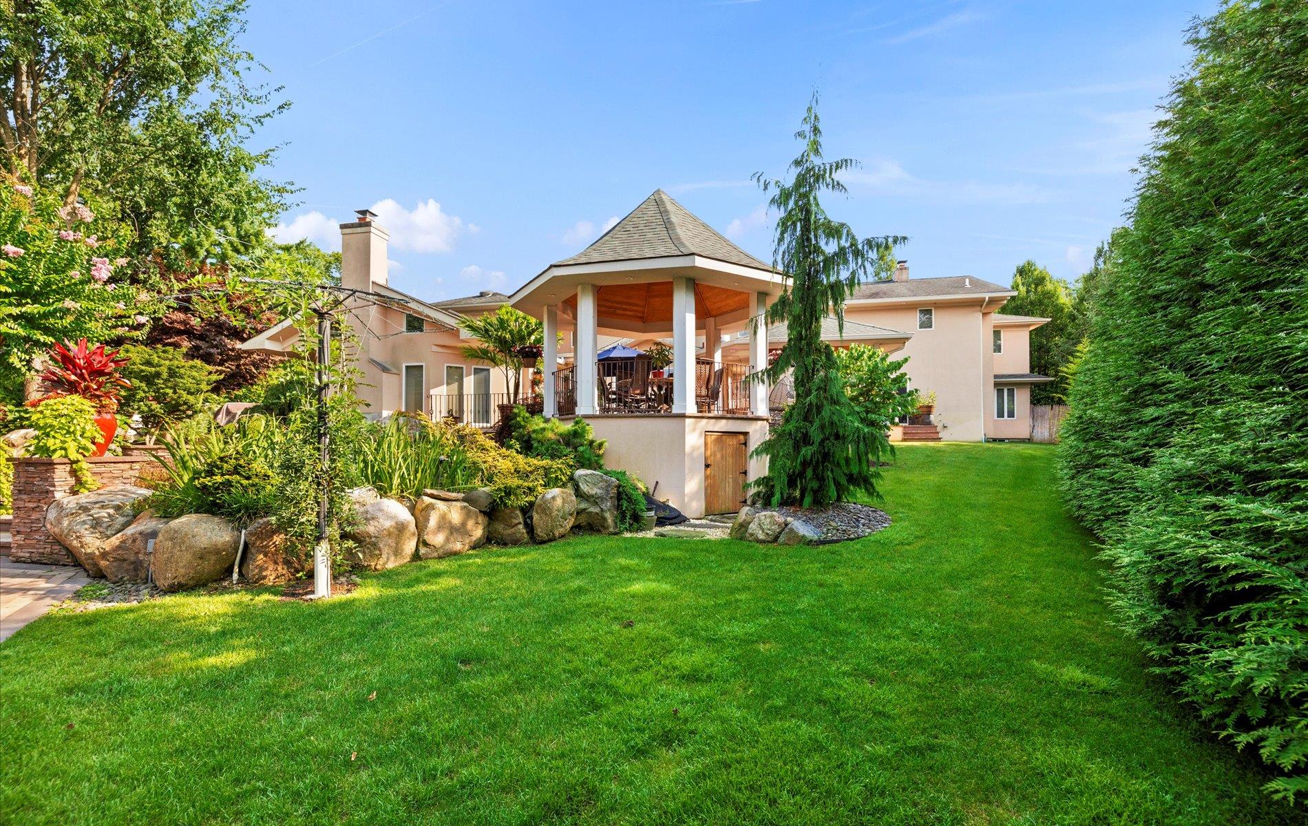 5 Glen Hill Court Property Photo 45