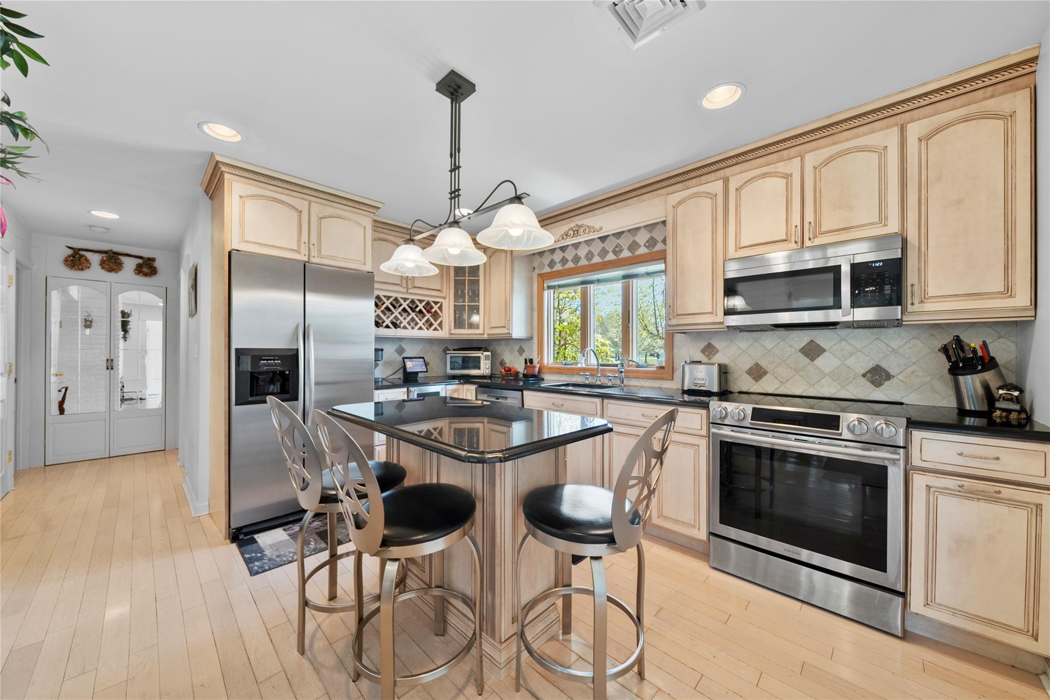 4 Springtime Lane Property Photo 2