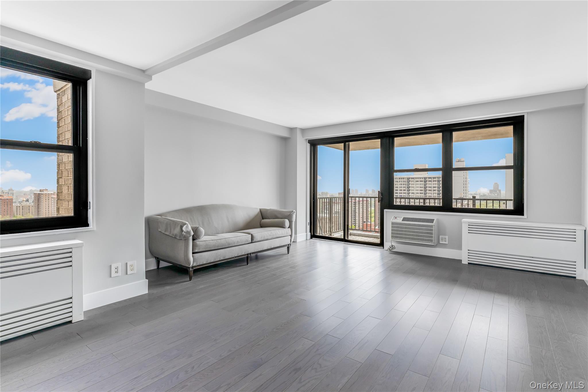 175 W 95th Street 27g Property Photo 4