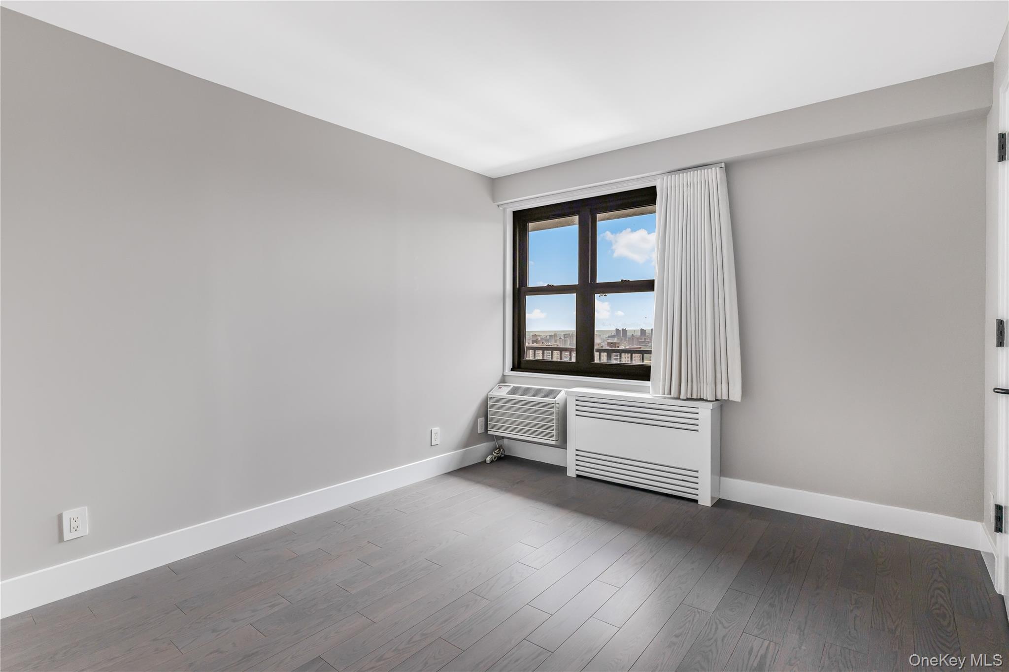 175 W 95th Street 27g Property Photo 11