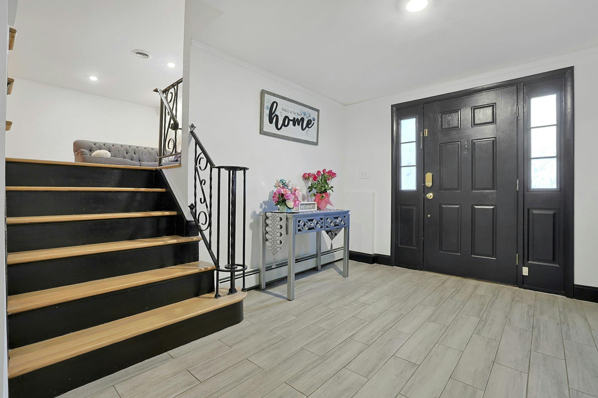 26 Hoke Drive Property Photo 4