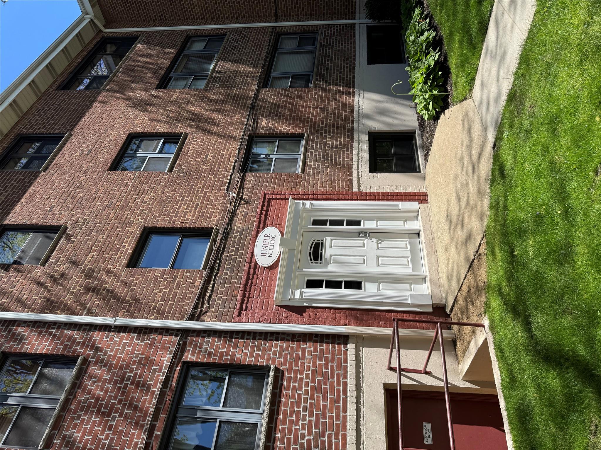 91 Tulip Avenue C2 Property Photo 1