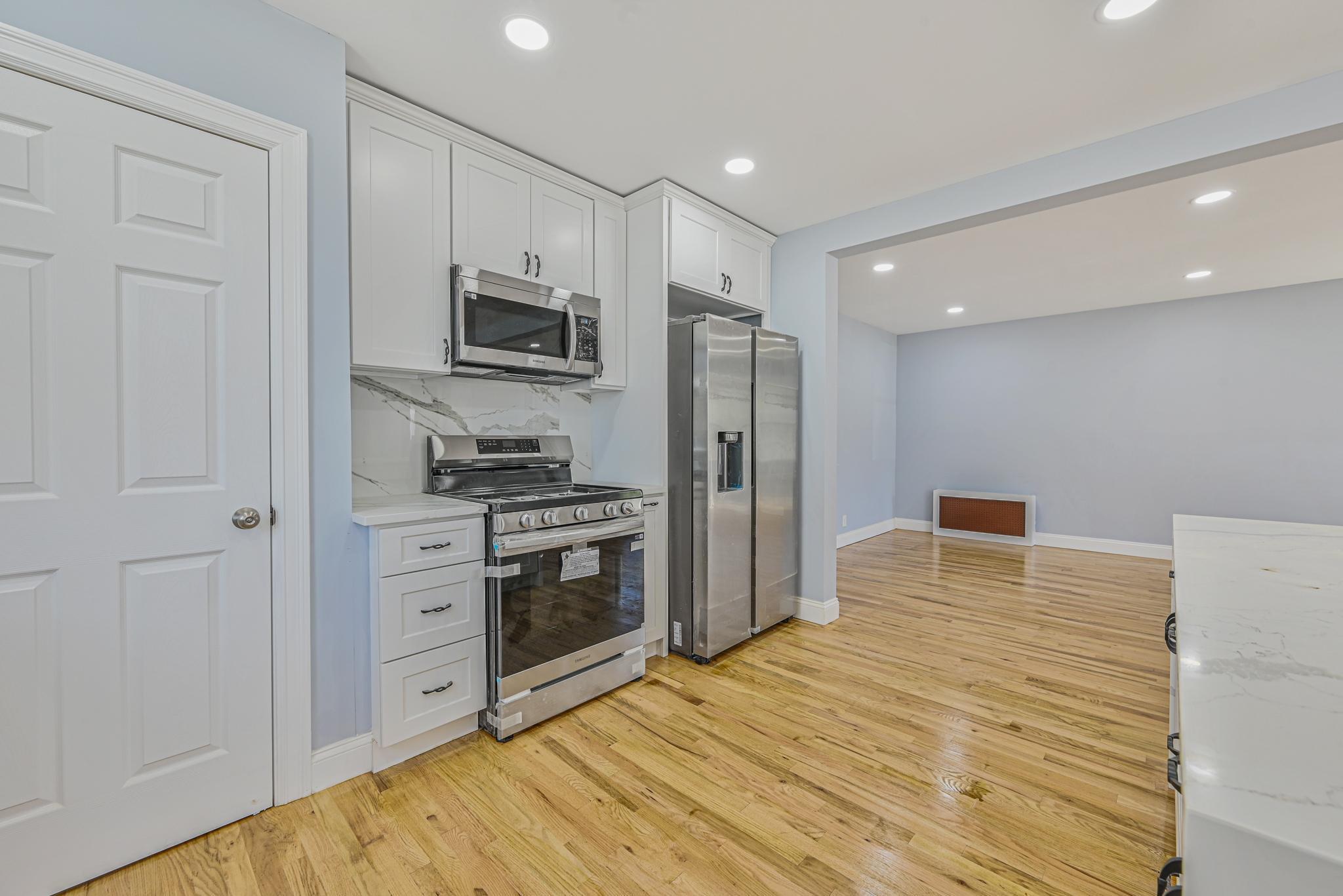49 Carol Street Property Photo 18