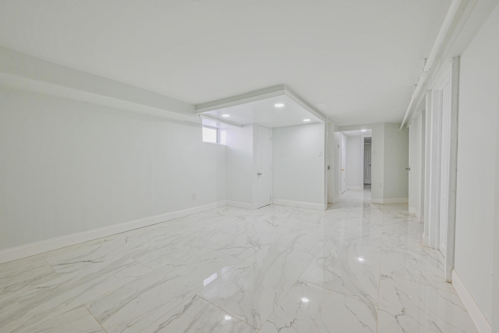 49 Carol Street Property Photo 34