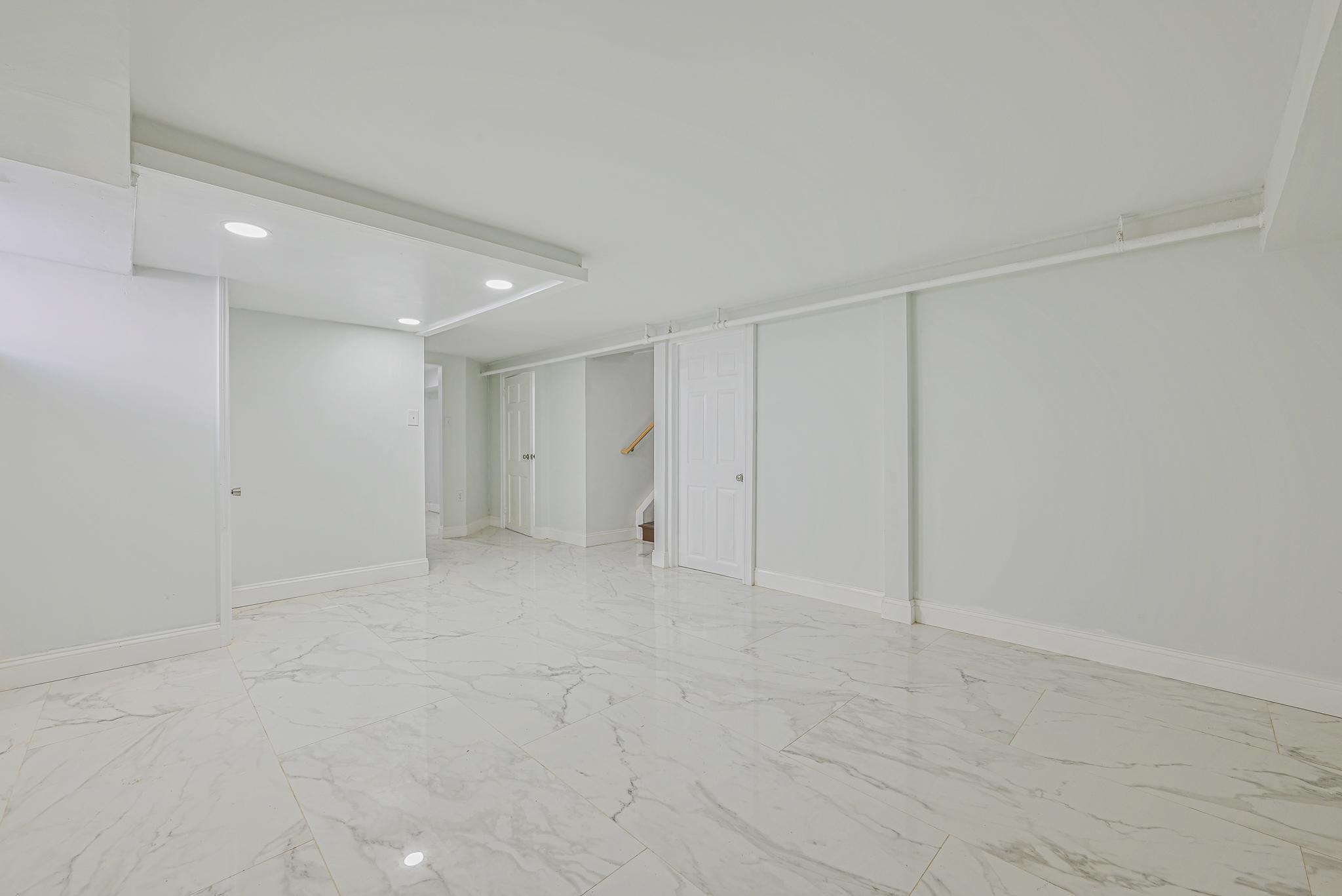 49 Carol Street Property Photo 35