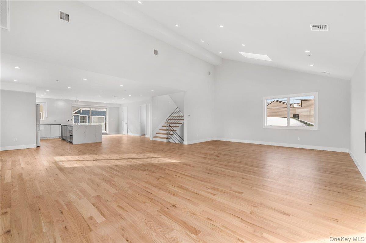 56 Oregon Street Property Photo 8
