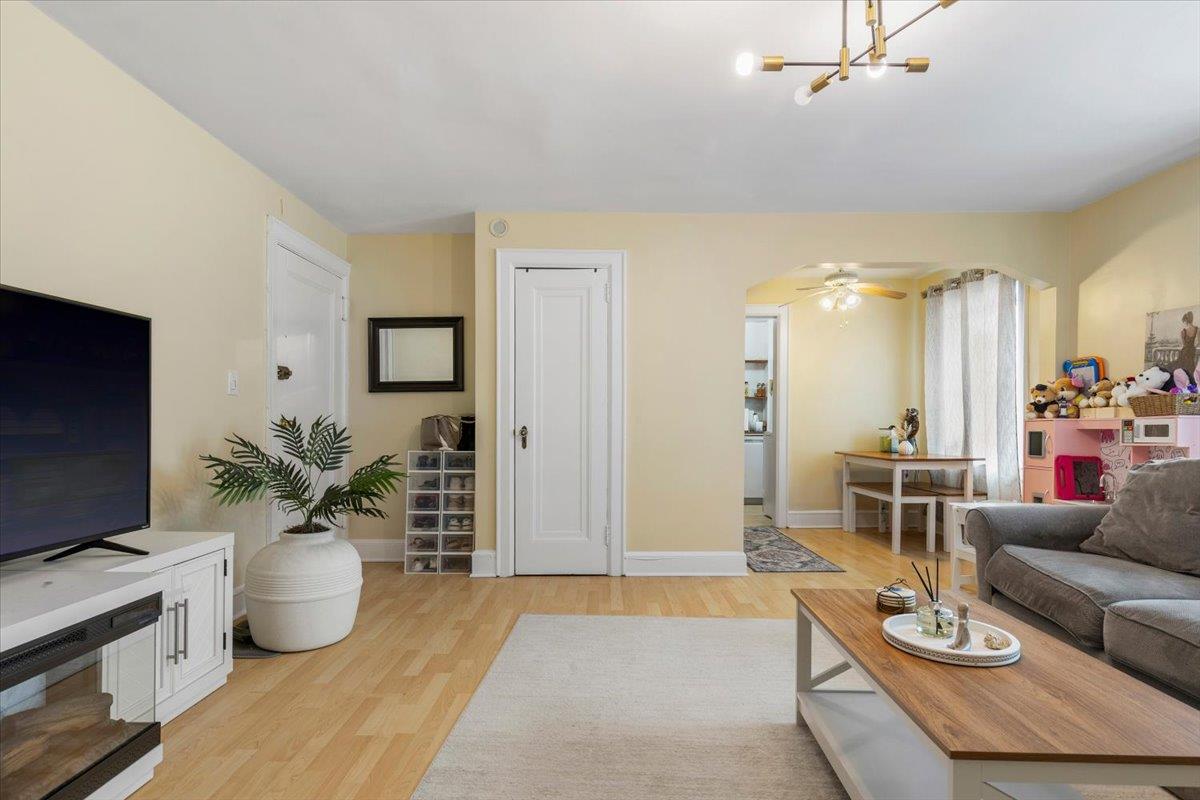 512 Mamaroneck Avenue D Property Photo 6