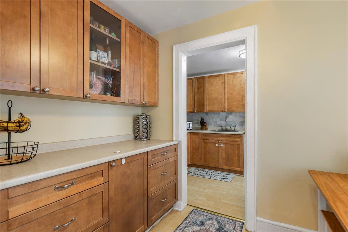 512 Mamaroneck Avenue D Property Photo 8