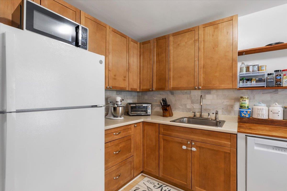 512 Mamaroneck Avenue D Property Photo 10